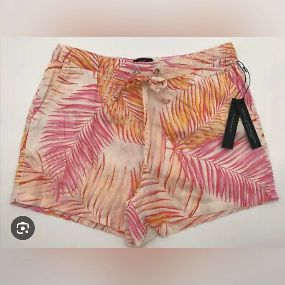 Tahari Linen Pink and Orange High Waist Shorts with Tropical Print - Picture 1 of 6